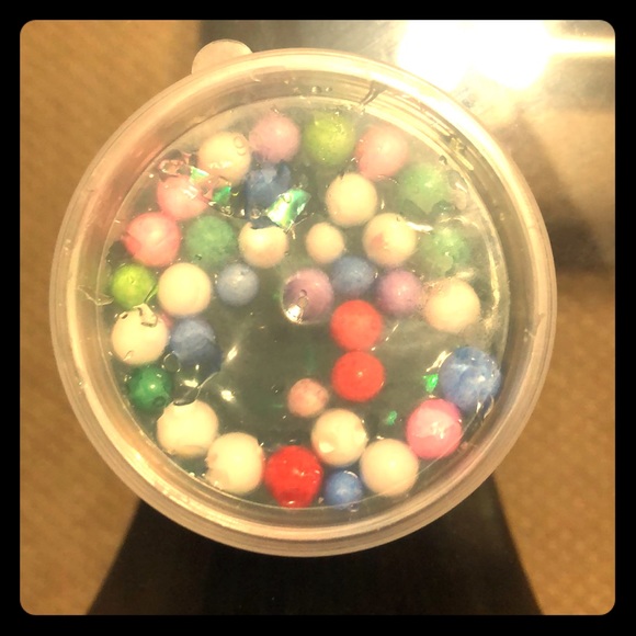 Already made slime for kids - Picture 1 of 3